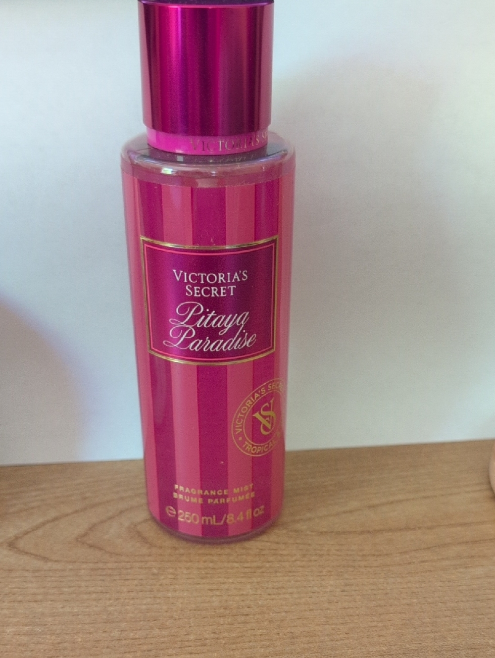 Victoria's Secret Pitaya Paradise Fragrance Mist - 2026